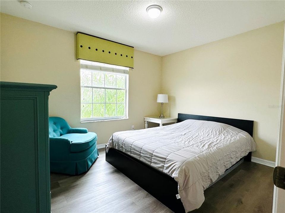 For Rent: $3,900 (6 beds, 4 baths, 2874 Square Feet)