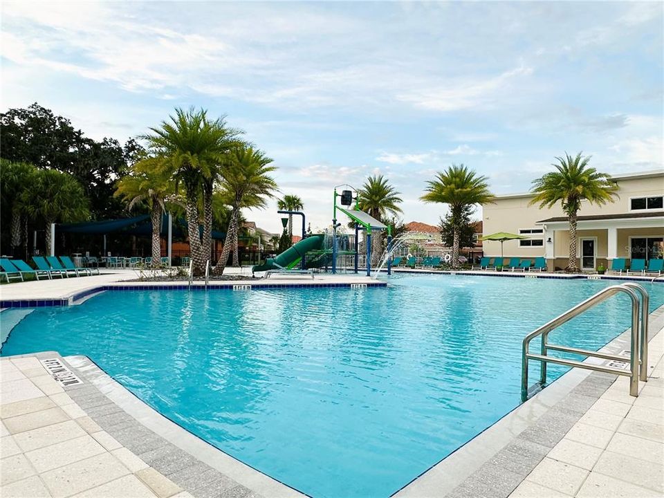 For Rent: $3,900 (6 beds, 4 baths, 2874 Square Feet)