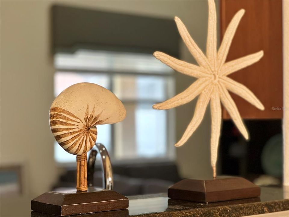 For Rent: $3,900 (6 beds, 4 baths, 2874 Square Feet)