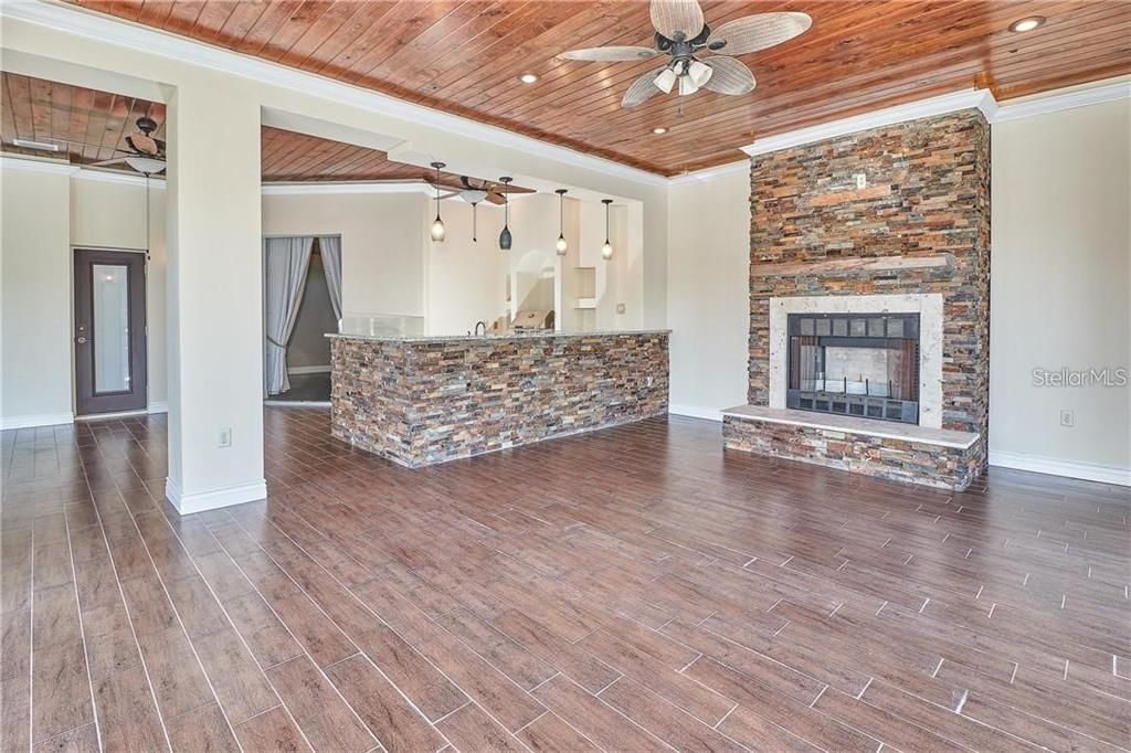 待售: $995,000 (4 贝兹, 5 浴室, 5908 平方英尺)