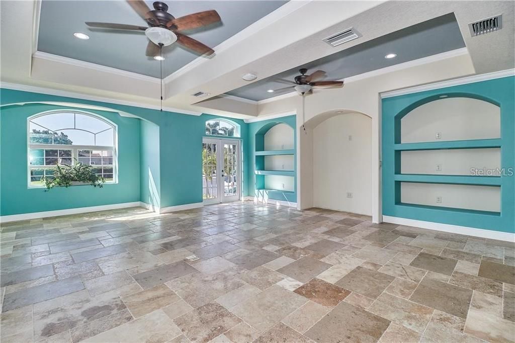 待售: $995,000 (4 贝兹, 5 浴室, 5908 平方英尺)