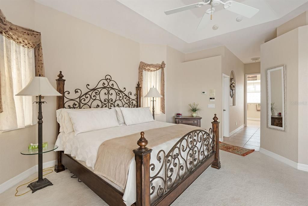 Active With Contract: $699,000 (3 beds, 2 baths, 2637 Square Feet)