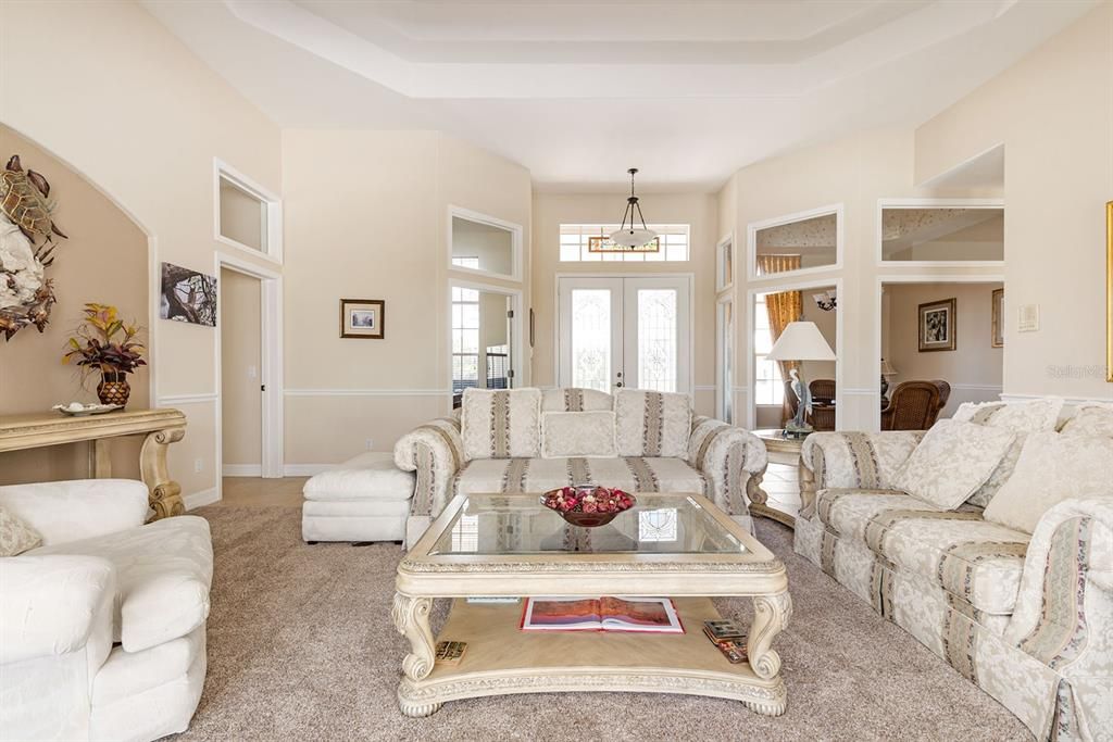 Active With Contract: $699,000 (3 beds, 2 baths, 2637 Square Feet)