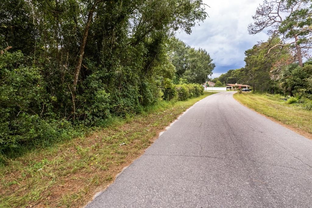 En Venta: $225,000 (0.62 acres)