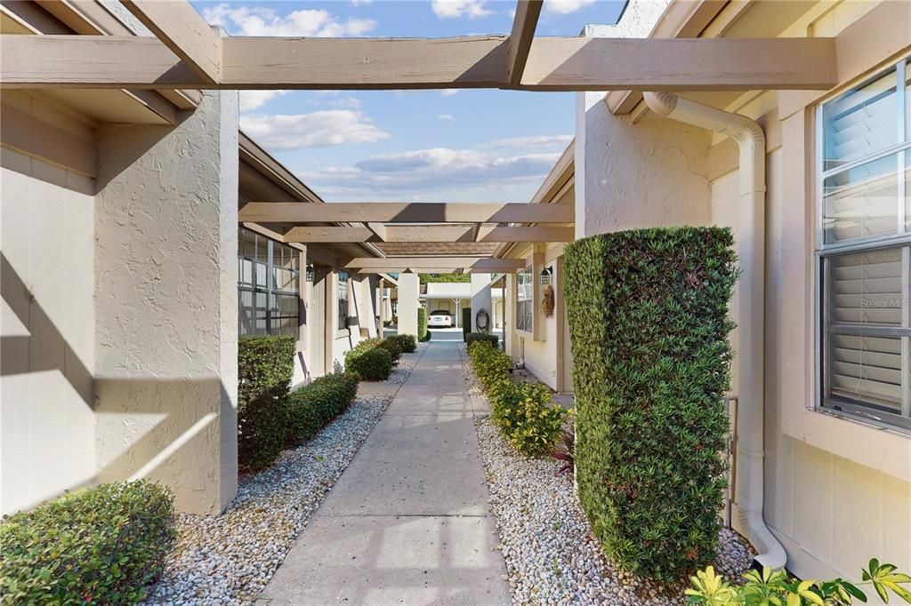 Recently Sold: $116,500 (2 beds, 2 baths, 954 Square Feet)