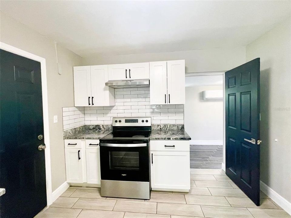 En Renta: $1,650 (3 camas, 2 baños, 1045 Pies cuadrados)