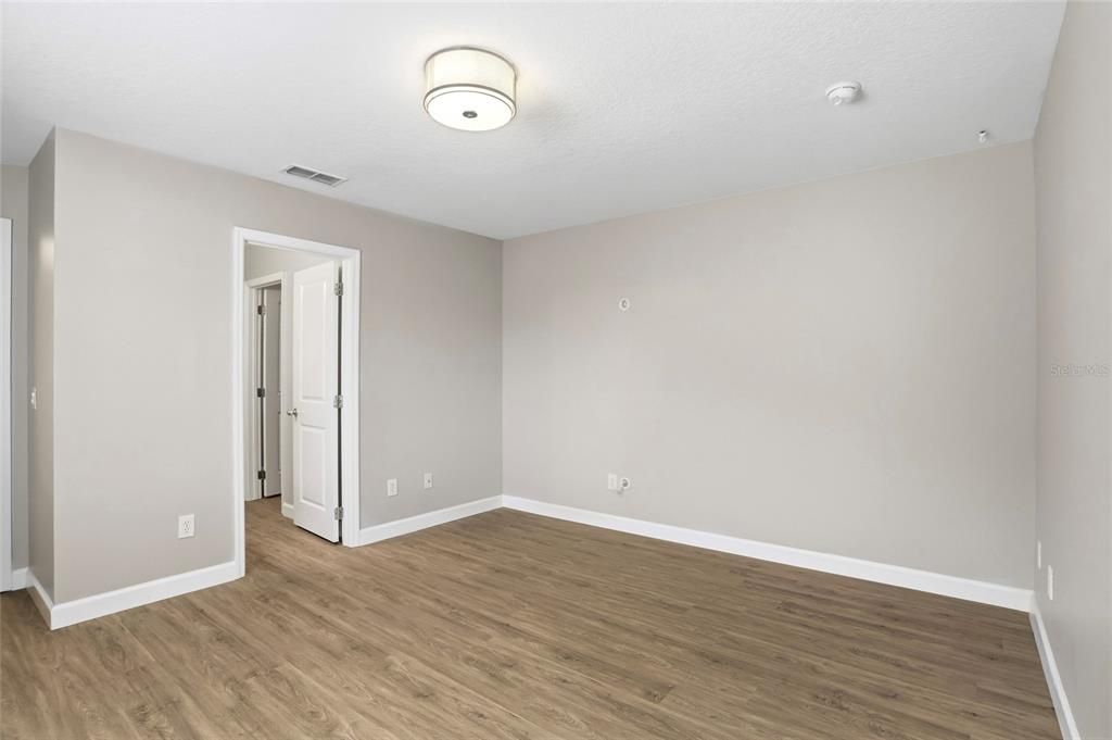 En Venta: $372,000 (3 camas, 2 baños, 1734 Pies cuadrados)