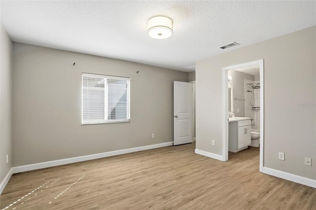 En Venta: $372,000 (3 camas, 2 baños, 1734 Pies cuadrados)