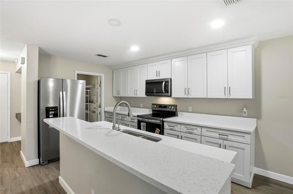 En Venta: $372,000 (3 camas, 2 baños, 1734 Pies cuadrados)