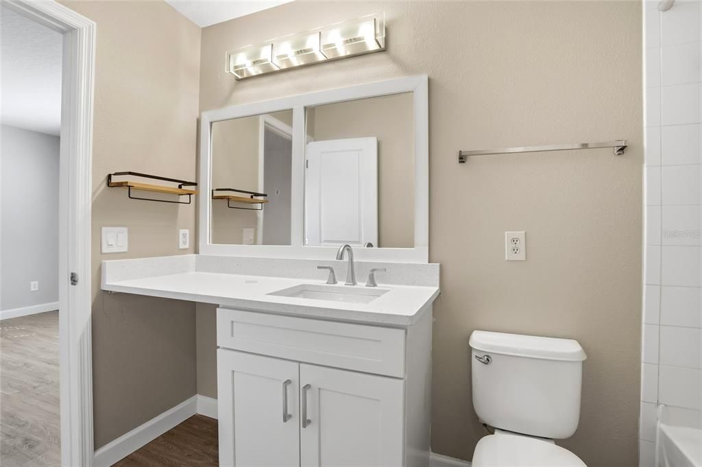 En Venta: $372,000 (3 camas, 2 baños, 1734 Pies cuadrados)