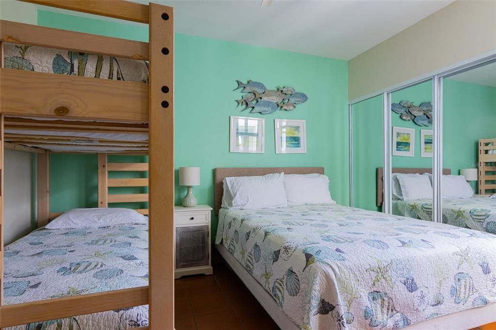 For Sale: $745,000 (3 beds, 3 baths, 1723 Square Feet)