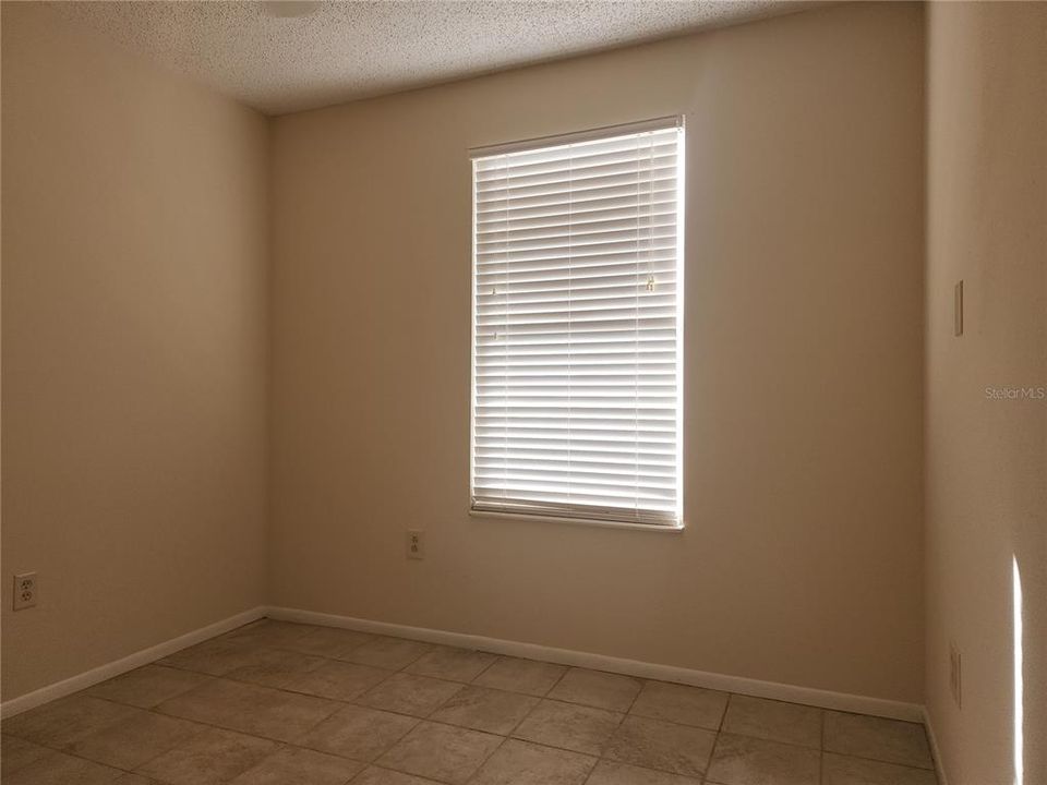 Active With Contract: $350,000 (4 beds, 2 baths, 1152 Square Feet)