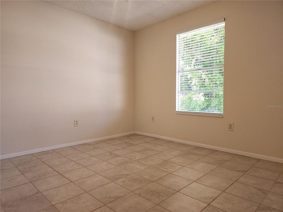 Active With Contract: $350,000 (4 beds, 2 baths, 1152 Square Feet)