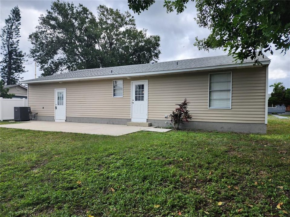 Active With Contract: $350,000 (4 beds, 2 baths, 1152 Square Feet)