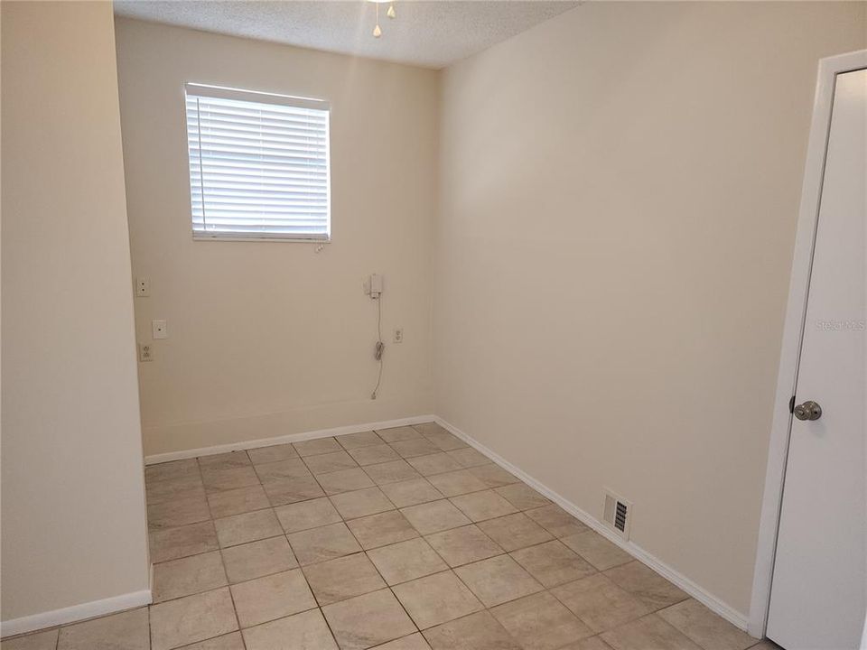 Active With Contract: $350,000 (4 beds, 2 baths, 1152 Square Feet)