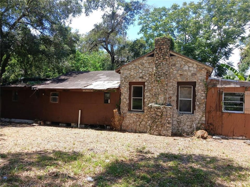 For Sale: $77,000 (3 beds, 1 baths, 1036 Square Feet)
