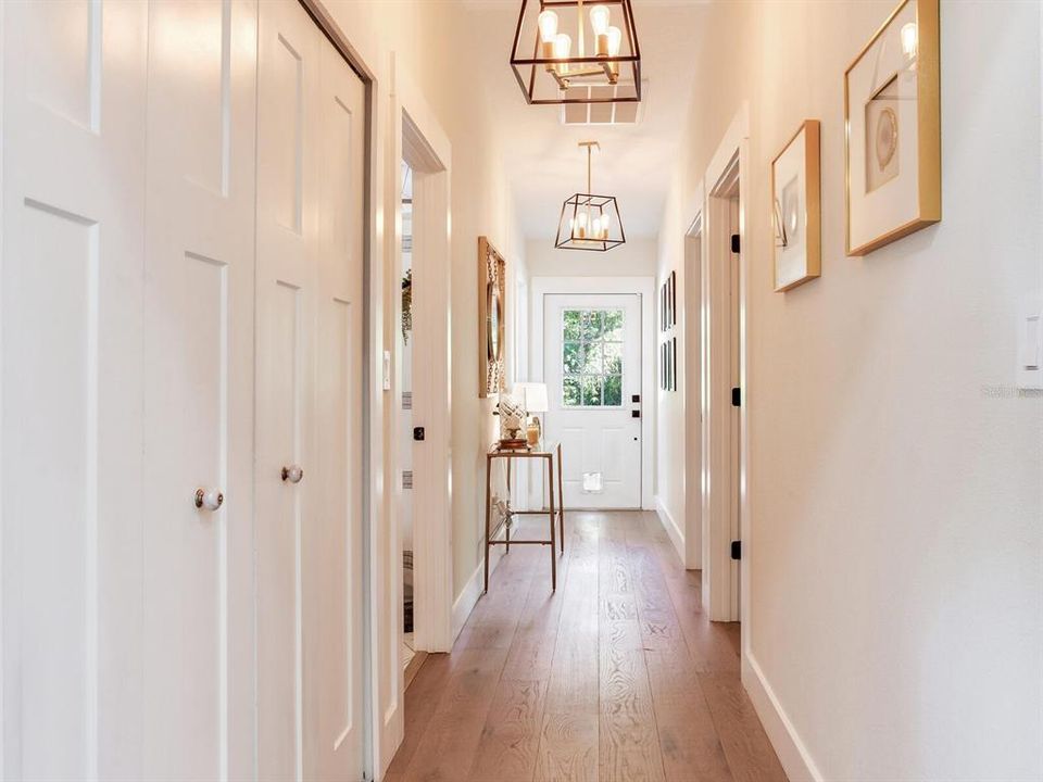 合同活跃: $579,000 (3 贝兹, 2 浴室, 1504 平方英尺)