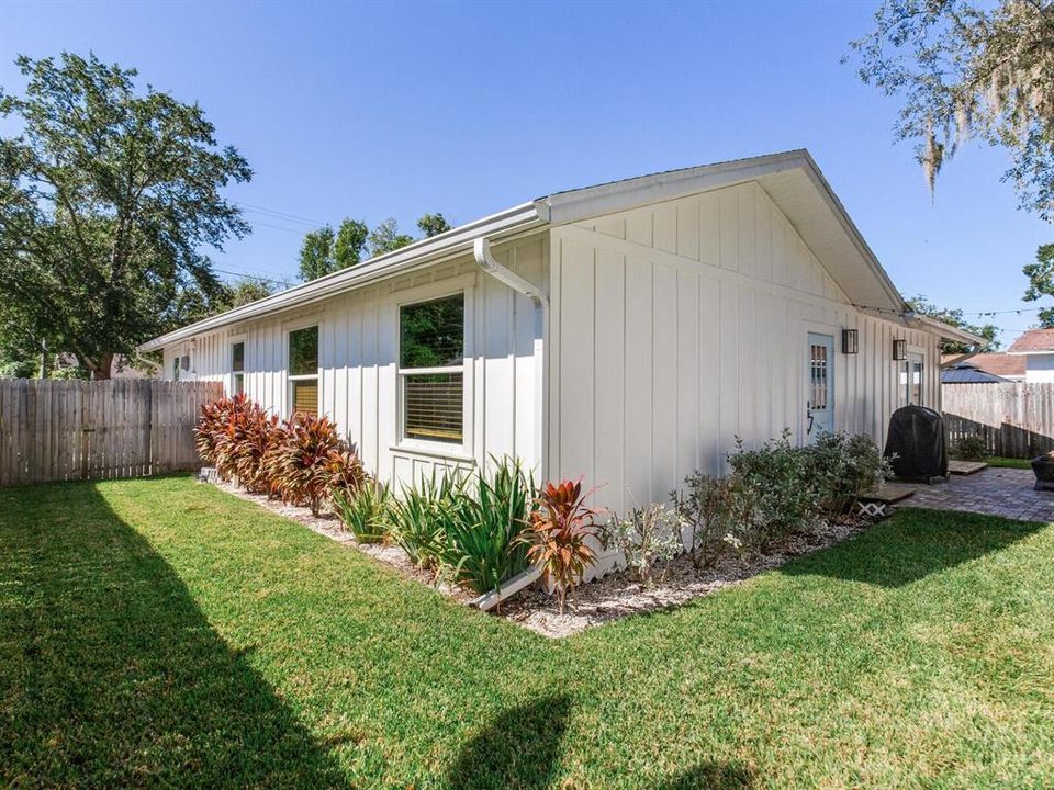 合同活跃: $579,000 (3 贝兹, 2 浴室, 1504 平方英尺)