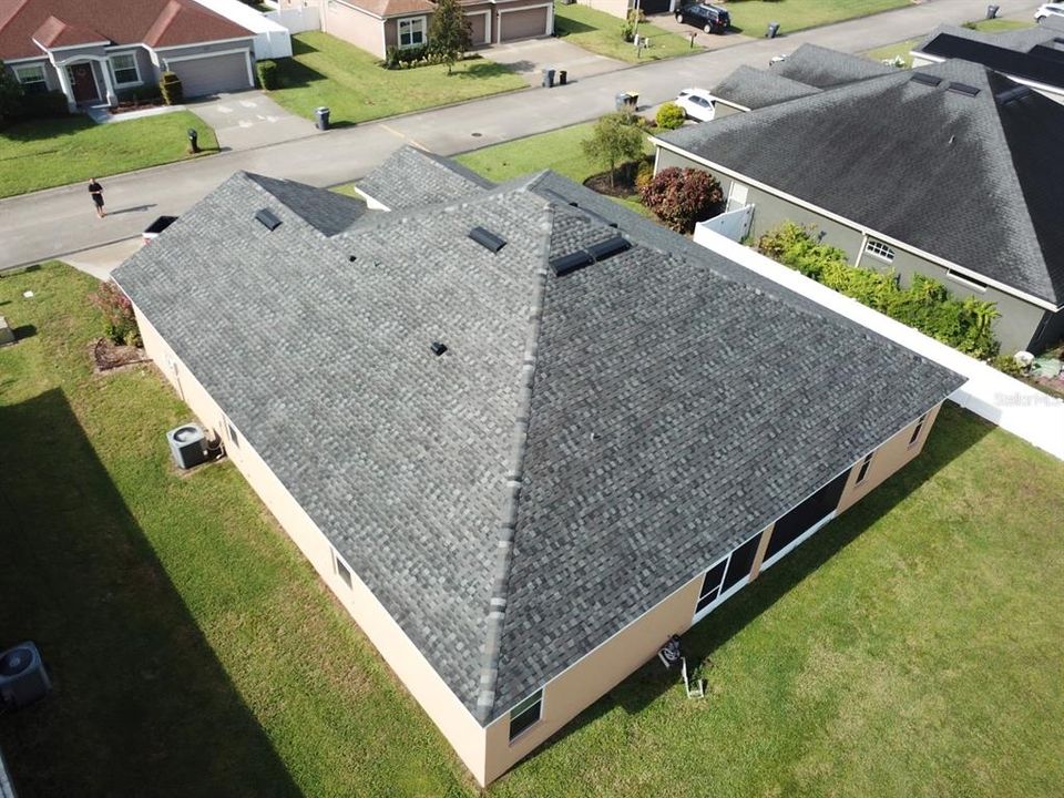 For Sale: $529,000 (5 beds, 3 baths, 2494 Square Feet)