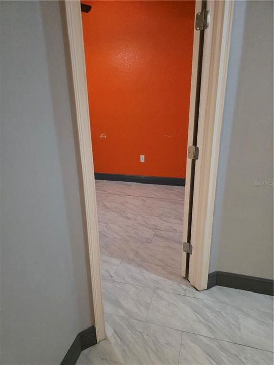 For Sale: $529,000 (5 beds, 3 baths, 2494 Square Feet)