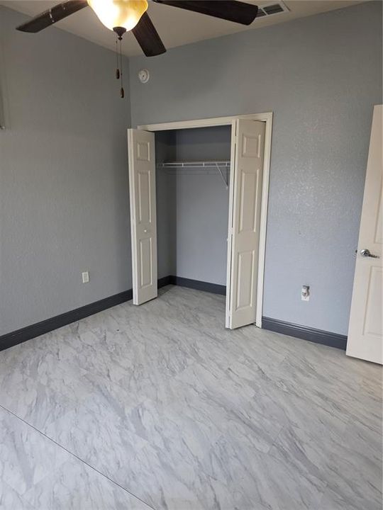 For Sale: $529,000 (5 beds, 3 baths, 2494 Square Feet)