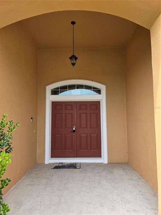 For Sale: $529,000 (5 beds, 3 baths, 2494 Square Feet)