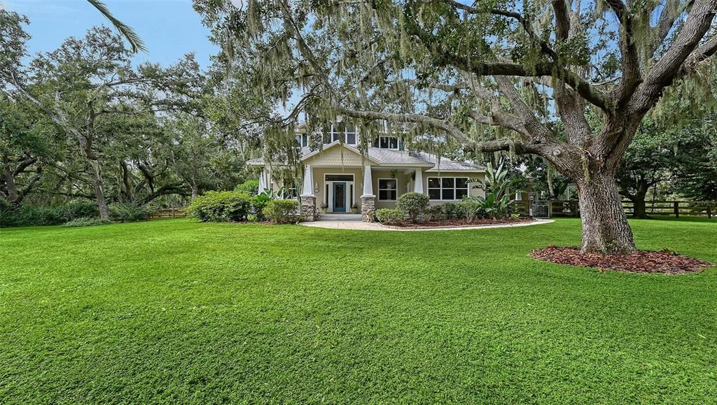 En Venta: $1,199,000 (5 camas, 5 baños, 4610 Pies cuadrados)