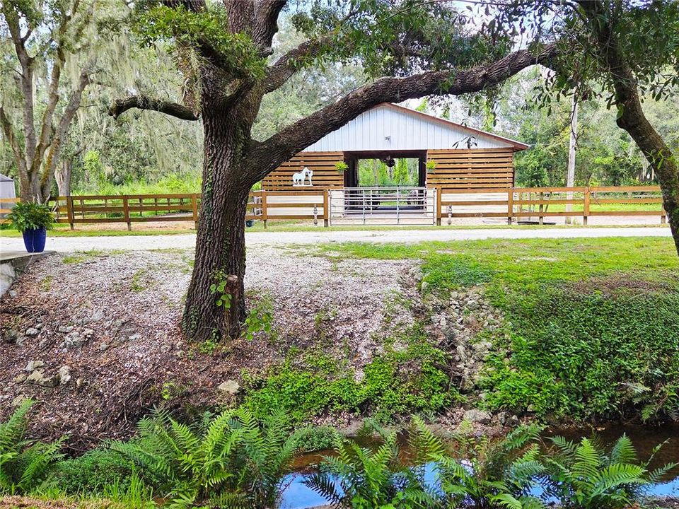 En Venta: $1,199,000 (5 camas, 5 baños, 4610 Pies cuadrados)