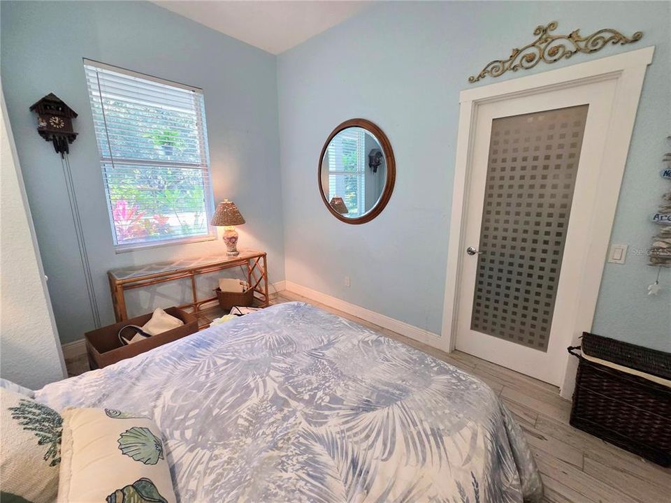 En Venta: $1,199,000 (5 camas, 5 baños, 4610 Pies cuadrados)