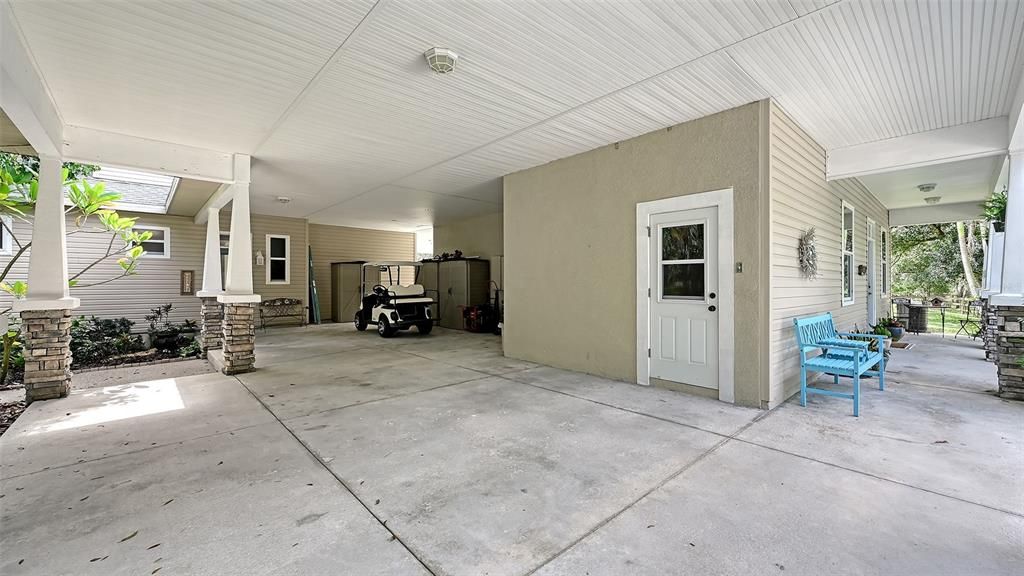 En Venta: $1,199,000 (5 camas, 5 baños, 4610 Pies cuadrados)