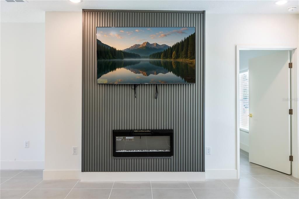 For Sale: $294,900 (3 beds, 2 baths, 1250 Square Feet)