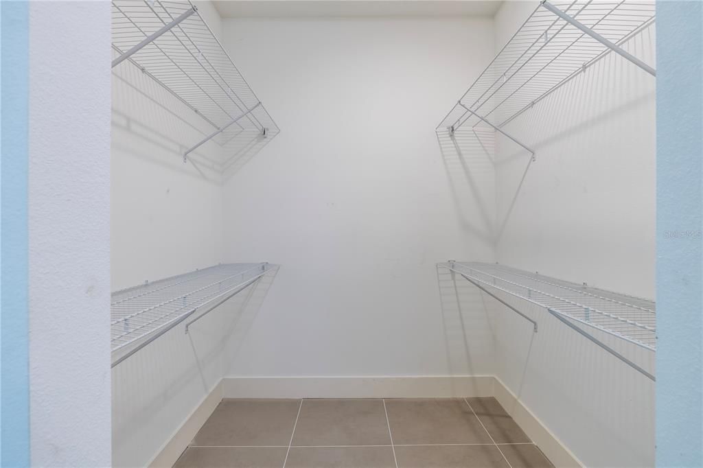 For Sale: $294,900 (3 beds, 2 baths, 1250 Square Feet)