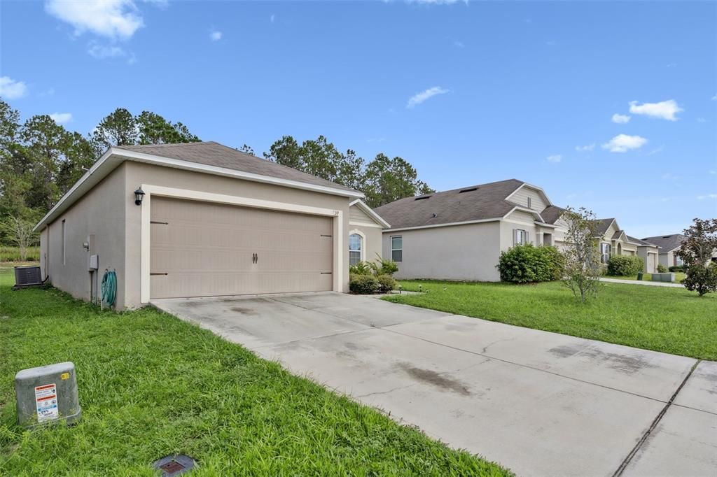 Active With Contract: $329,998 (3 beds, 2 baths, 1532 Square Feet)