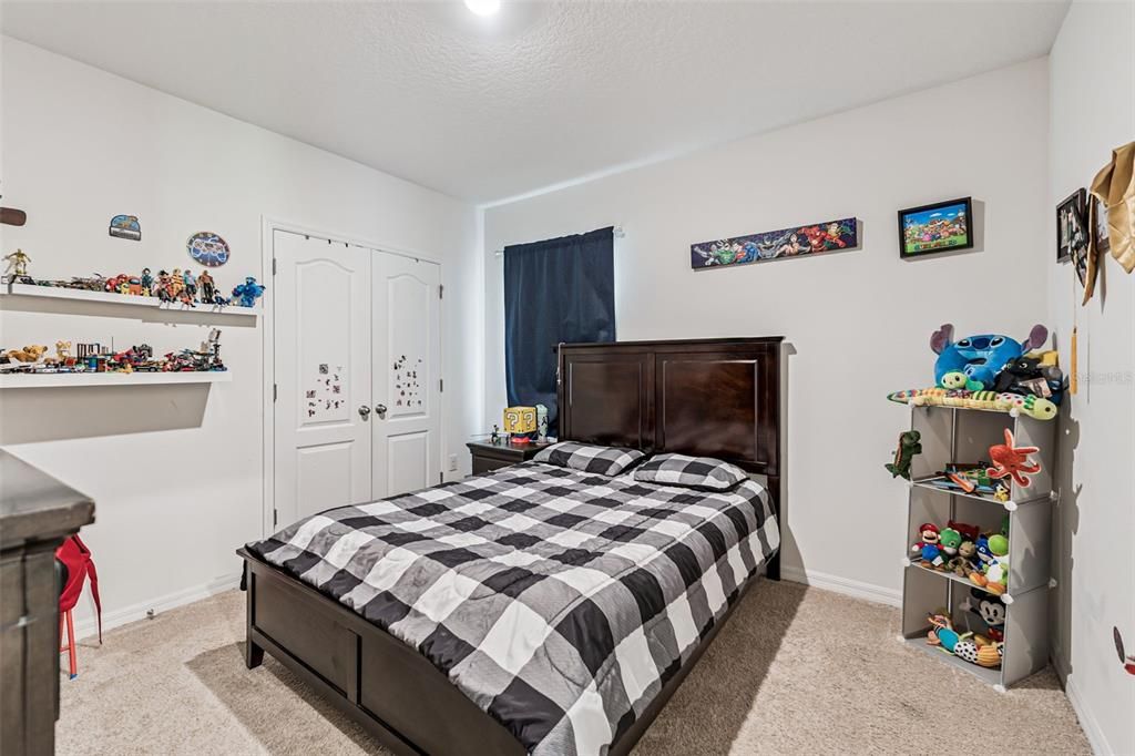 Active With Contract: $329,998 (3 beds, 2 baths, 1532 Square Feet)