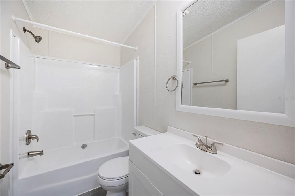 For Sale: $259,000 (4 beds, 2 baths, 1620 Square Feet)