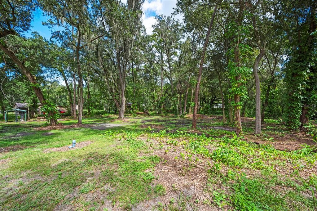 For Sale: $259,000 (4 beds, 2 baths, 1620 Square Feet)