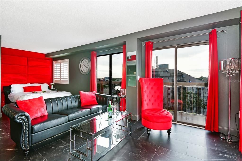 Activo con contrato: $205,000 (1 camas, 1 baños, 425 Pies cuadrados)