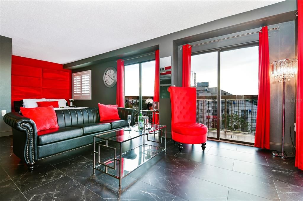 Activo con contrato: $205,000 (1 camas, 1 baños, 425 Pies cuadrados)