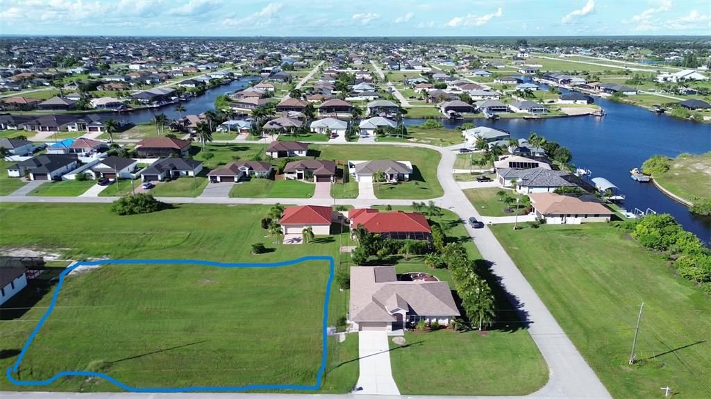 На продажу: $76,000 (0.34 acres)