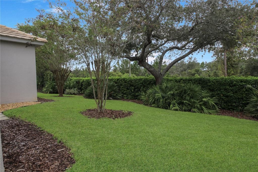 合同活跃: $398,000 (3 贝兹, 2 浴室, 2129 平方英尺)