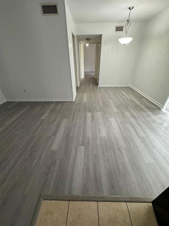 For Sale: $135,000 (1 beds, 1 baths, 630 Square Feet)