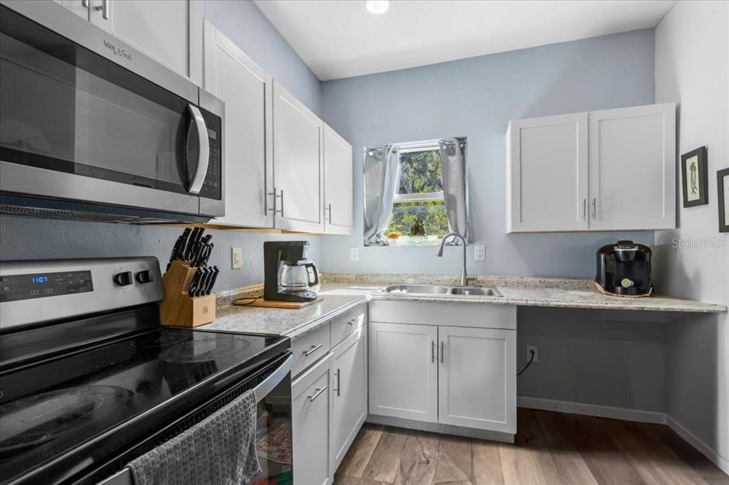 En Venta: $515,000 (3 camas, 2 baños, 1215 Pies cuadrados)