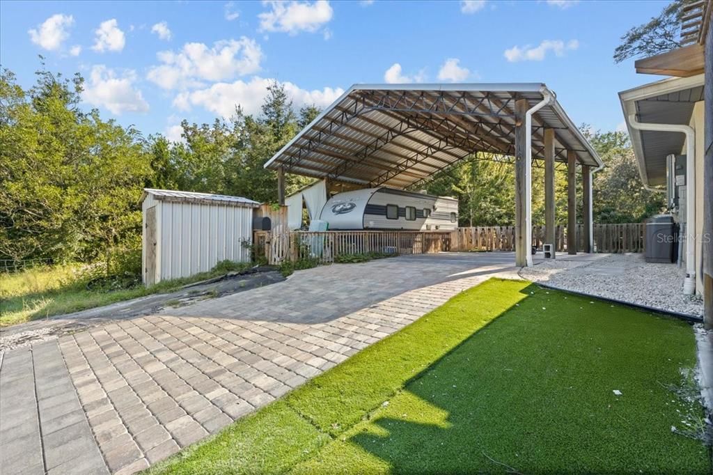 En Venta: $515,000 (3 camas, 2 baños, 1215 Pies cuadrados)