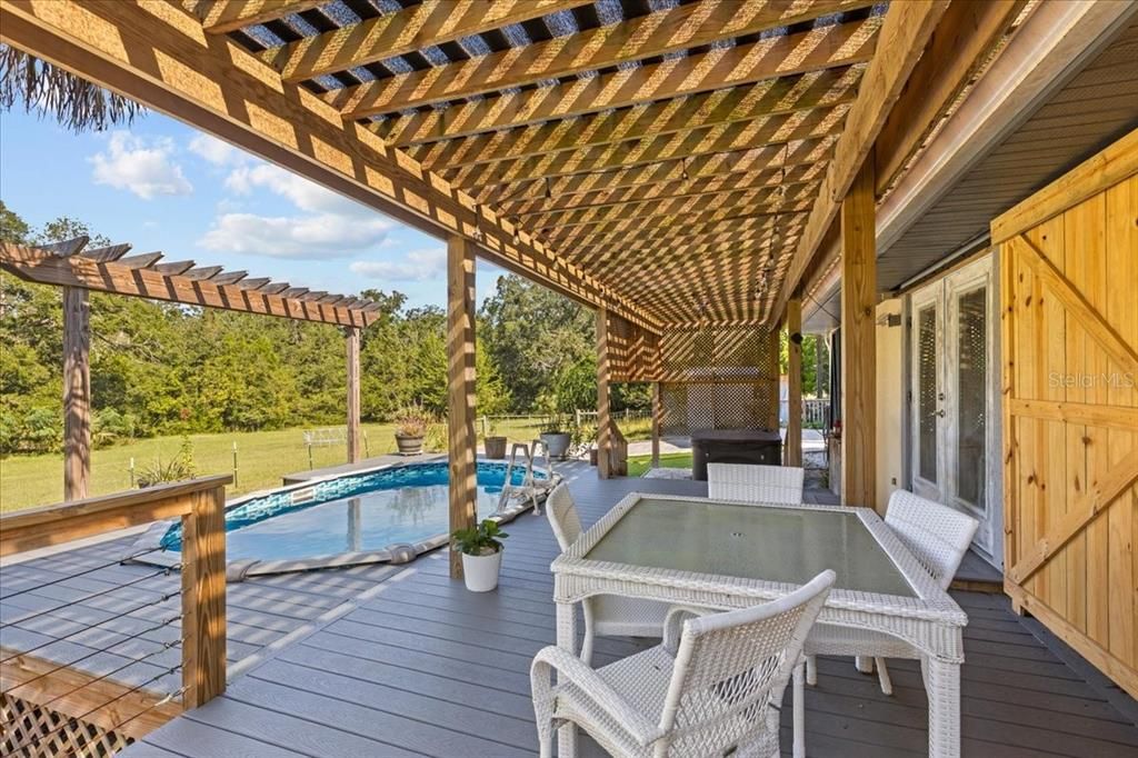 En Venta: $515,000 (3 camas, 2 baños, 1215 Pies cuadrados)