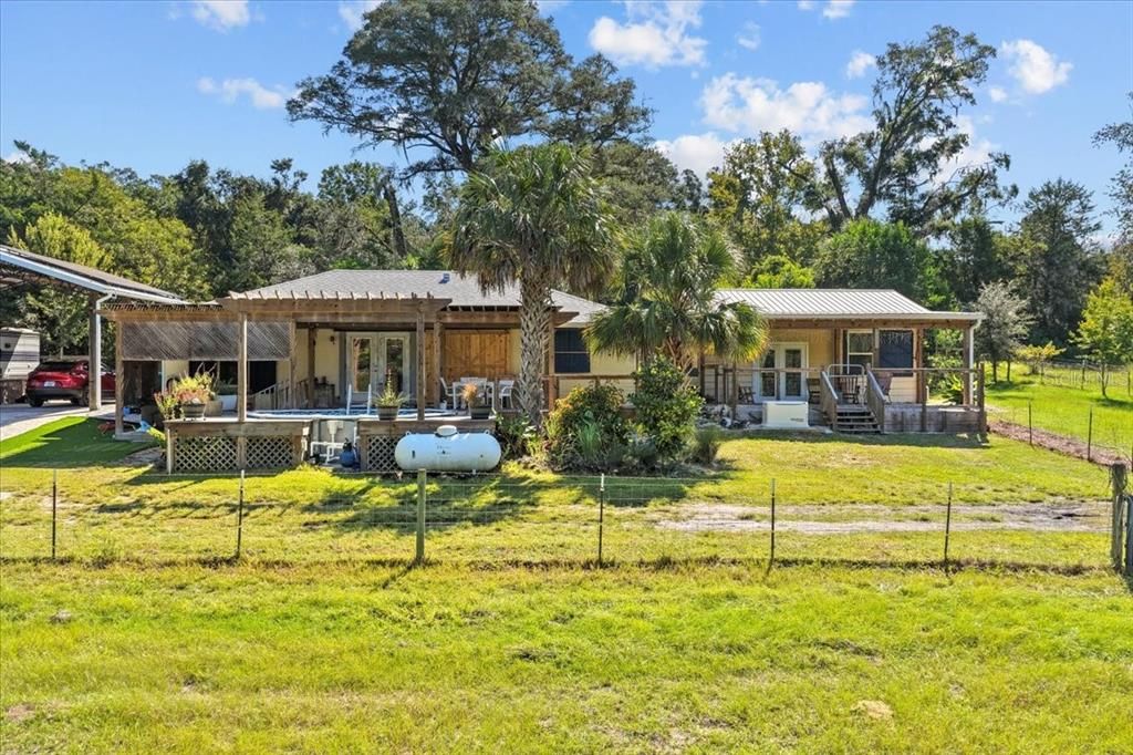 En Venta: $515,000 (3 camas, 2 baños, 1215 Pies cuadrados)