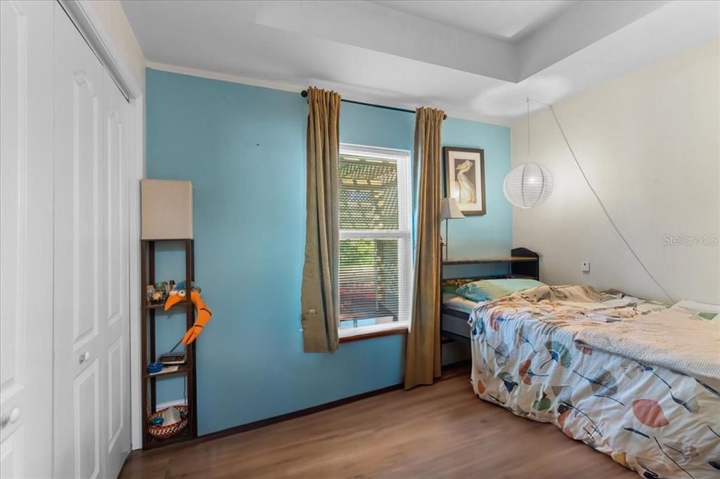 En Venta: $515,000 (3 camas, 2 baños, 1215 Pies cuadrados)