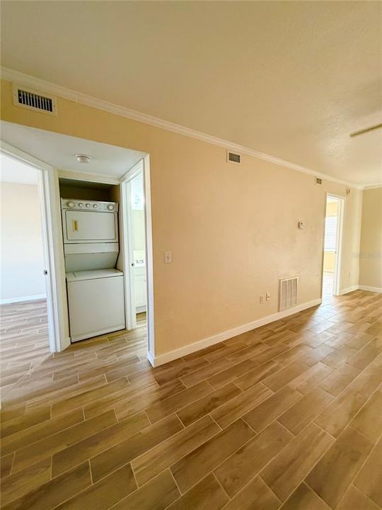 На продажу: $154,800 (2 спален, 2 ванн, 860 Квадратных фут)