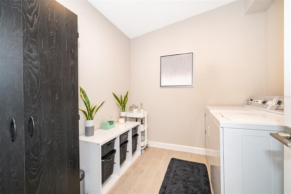 出租: $3,100 (4 贝兹, 2 浴室, 1718 平方英尺)