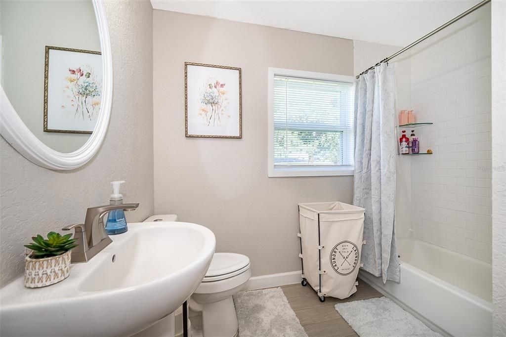 出租: $3,100 (4 贝兹, 2 浴室, 1718 平方英尺)