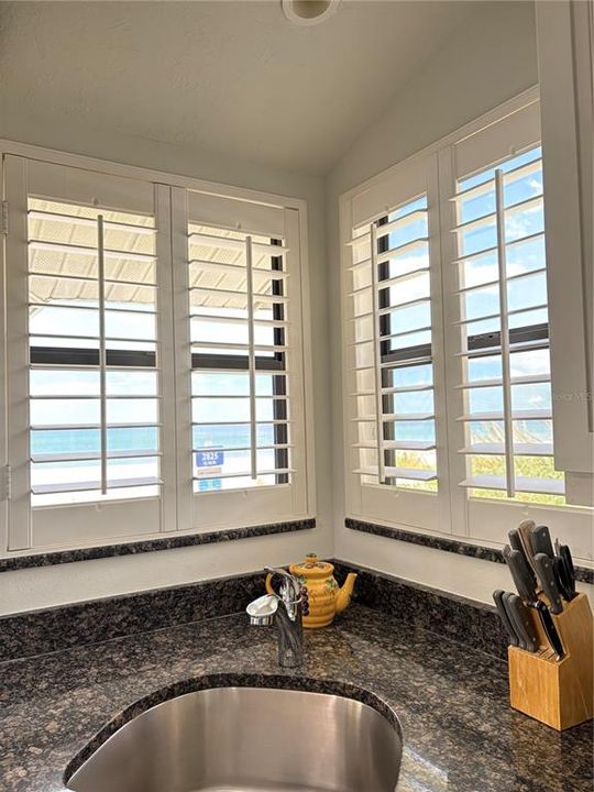 出租: $10,000 (3 贝兹, 3 浴室, 1744 平方英尺)